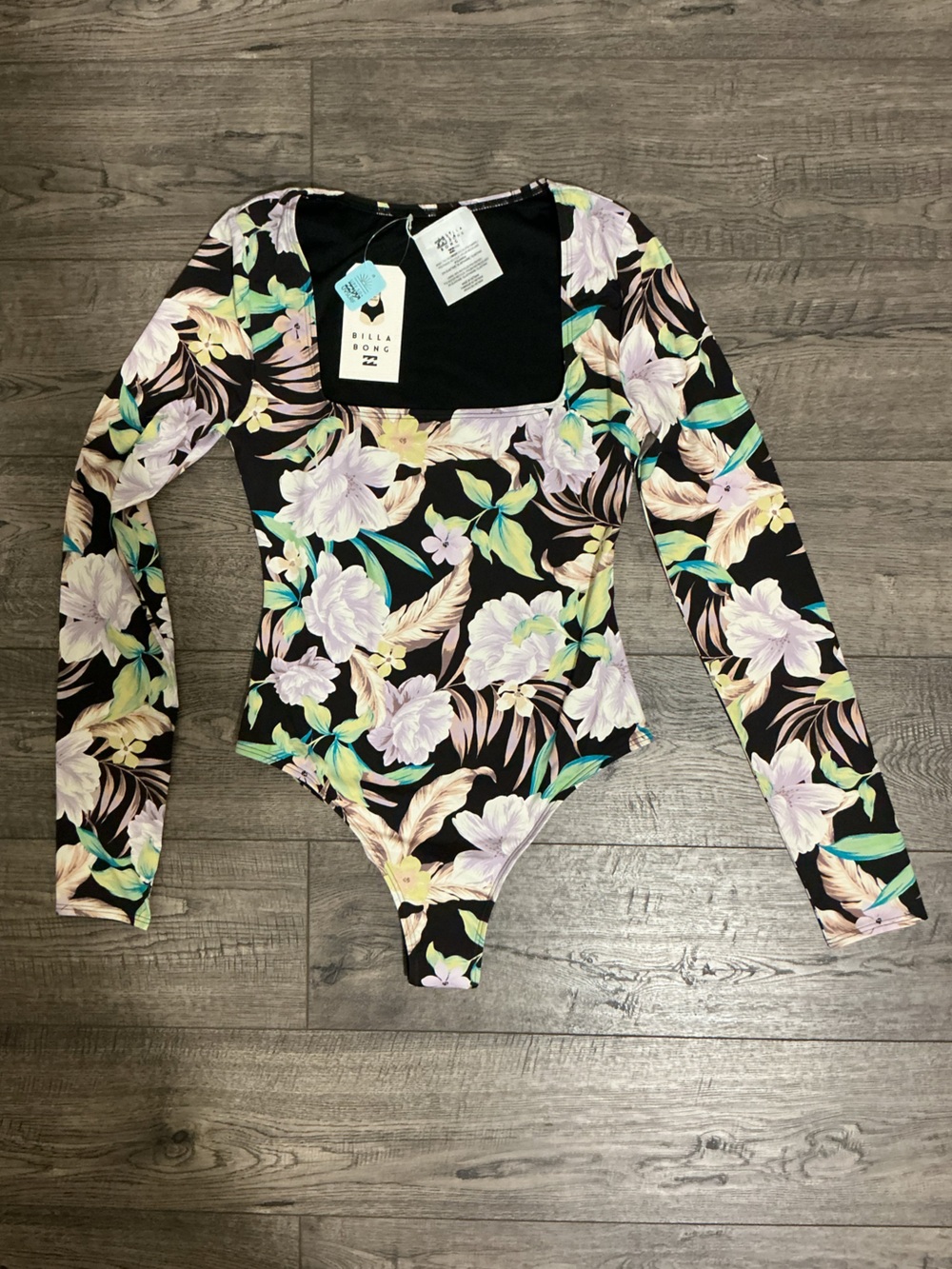 New Billabong Swim Long Sleeve Floral Surf Shadow Tropic Bodysuit NWT